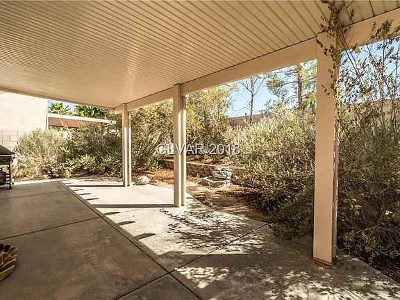 5th image of 1053 Dancing Vines Ave