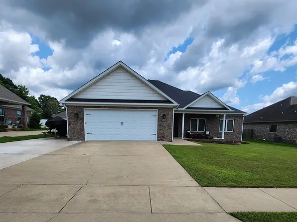 2508 Johnswood Village Dr, Bryant, AR 72022