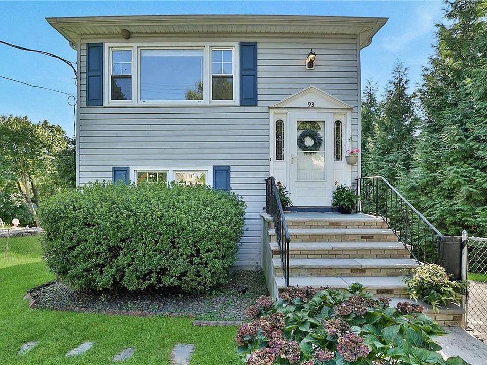 1st image of 93 S Harrison Avenue