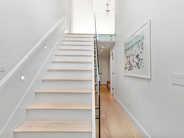 6 Castle Ct — Photo 8