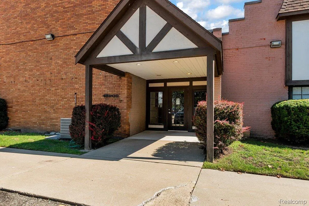 2 bed, 856 sqft, $1,250 — Photo 4