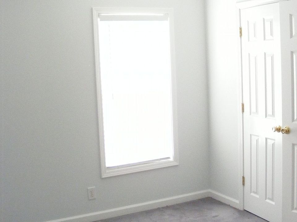 2nd floor bedroom #2