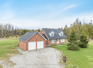 2104 Newton St, Tay, ON L0K2A0