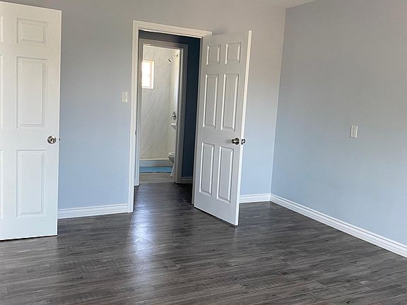 3rd image of 1033-1035 W 107th St #4D