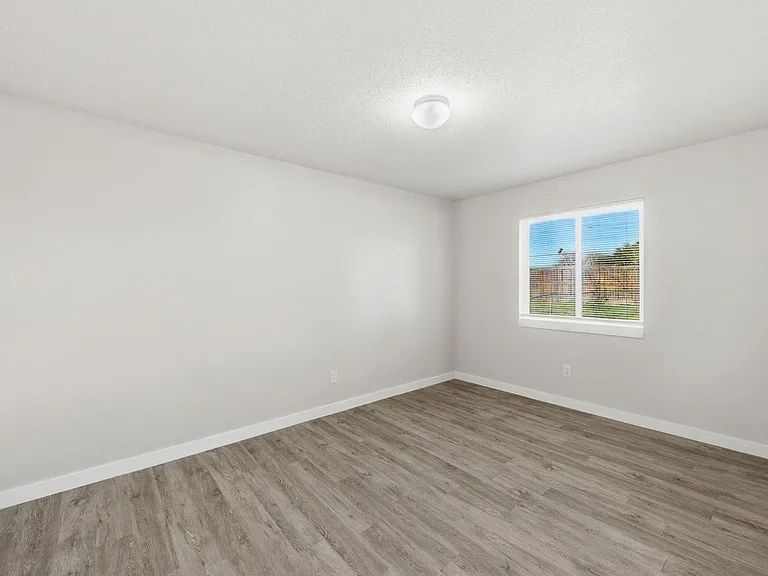 2204 Donahue Ln #B — Photo 14