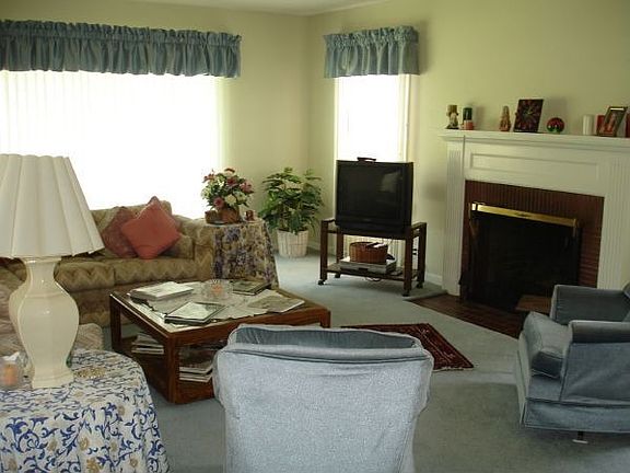 Formal Living Rm w/ FP
