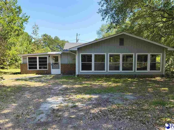 1641 Pacolet Dr, Hartsville, SC 29550