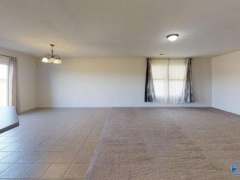 3477 Avalon Lake Dr — Photo 10