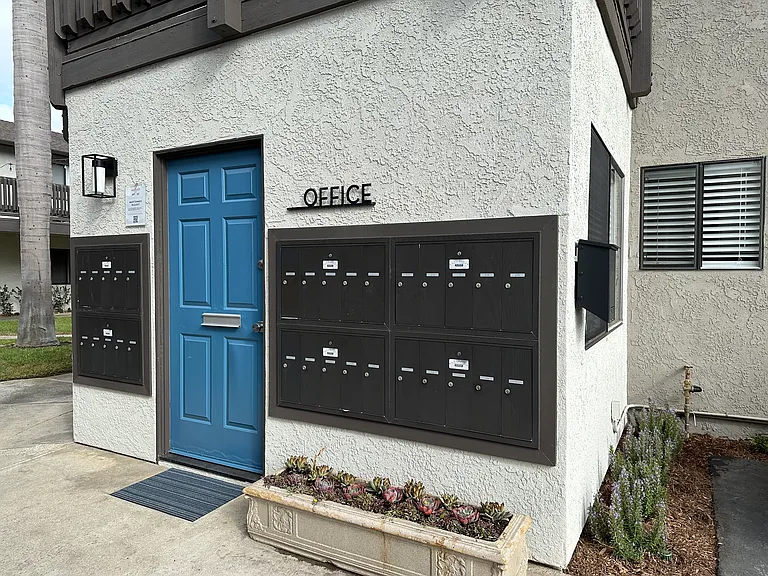Pacific Villas — Photo 22