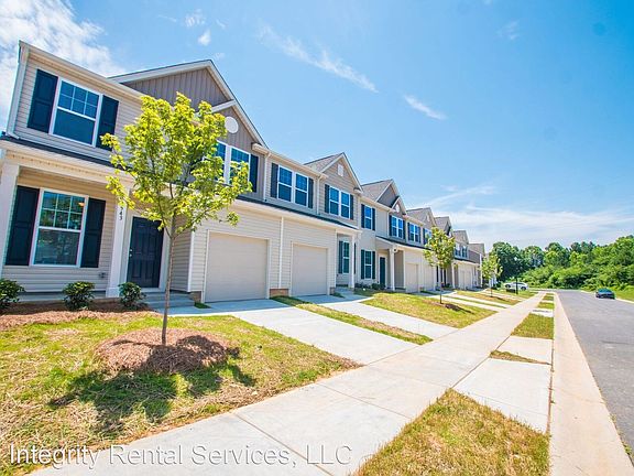 2nd image of 549 Claire Ln #549