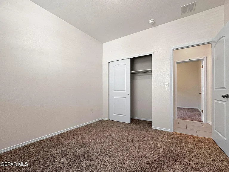 15216 Hunch Ct — Photo 8
