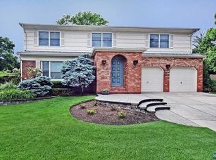 13-50 Wilkens Ct, Fair Lawn, NJ 07410