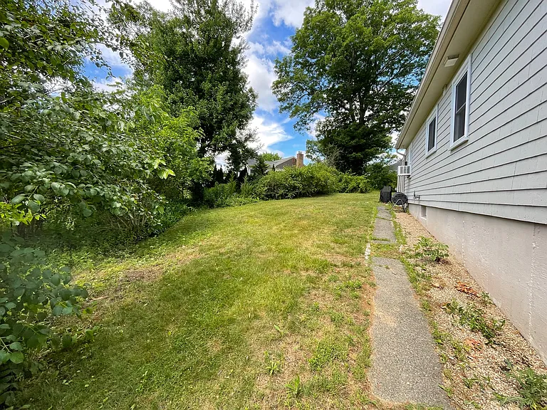 12 Anna Rd — Photo 22