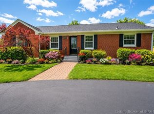 1352 Slate Run Rd, New Albany, IN 47150