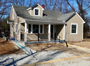 112 N Elm Grove Ave, Bardstown, KY 40004