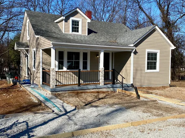112 N Elm Grove Ave, Bardstown, KY 40004