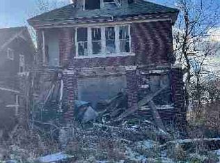 8102 Curt St, Detroit, MI 48213