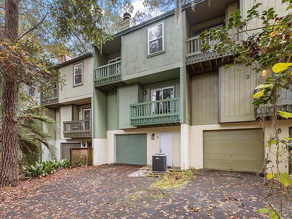 2nd image of 1200 Cross Creek Way APT 4