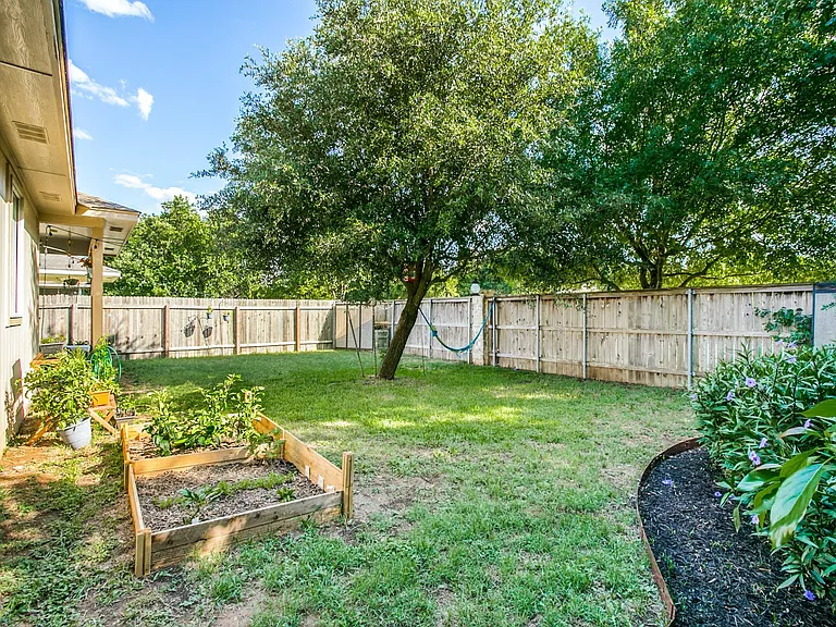 1315 Mojave Bnd — Photo 22