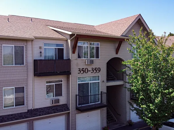 22855 E Country Vista Dr APT 352, Liberty Lake, WA 99019