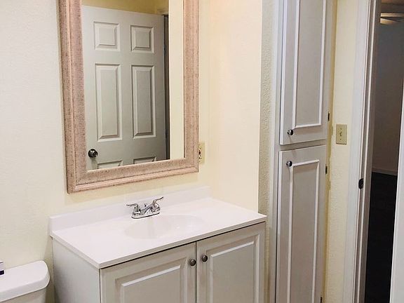 4th image of 5901 Posey Ln