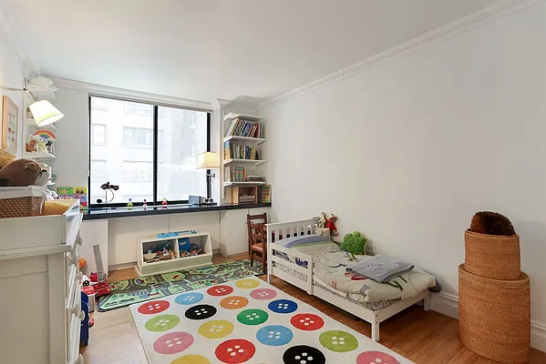 Sold by Corcoran | media 17