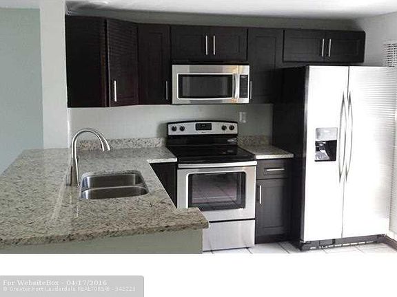 2nd image of 2795 NE 15th St #0