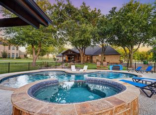 132 N Star Crossing Ln, Weatherford, TX 76088