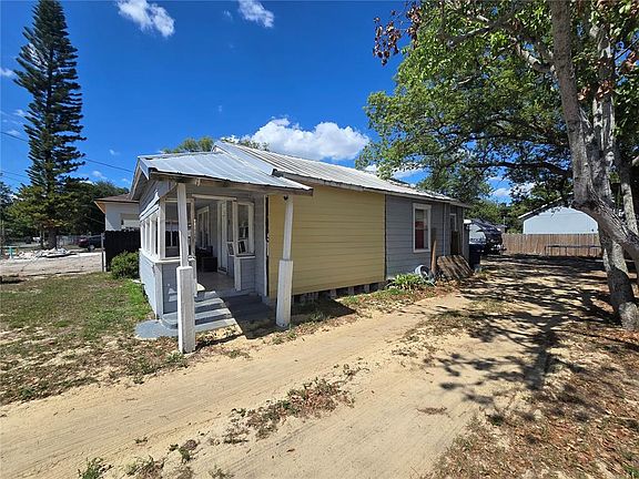 4th image of 3703 N 51ST STREET