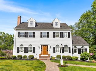 38 Thoreau Cir, Beverly, MA 01915