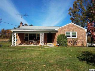 7581 Carlisle Rd, Wellsville, PA 17365