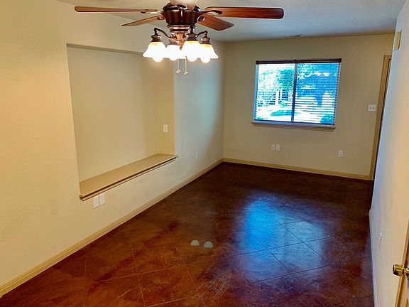 5th image of 1535 Parkfield Cir
