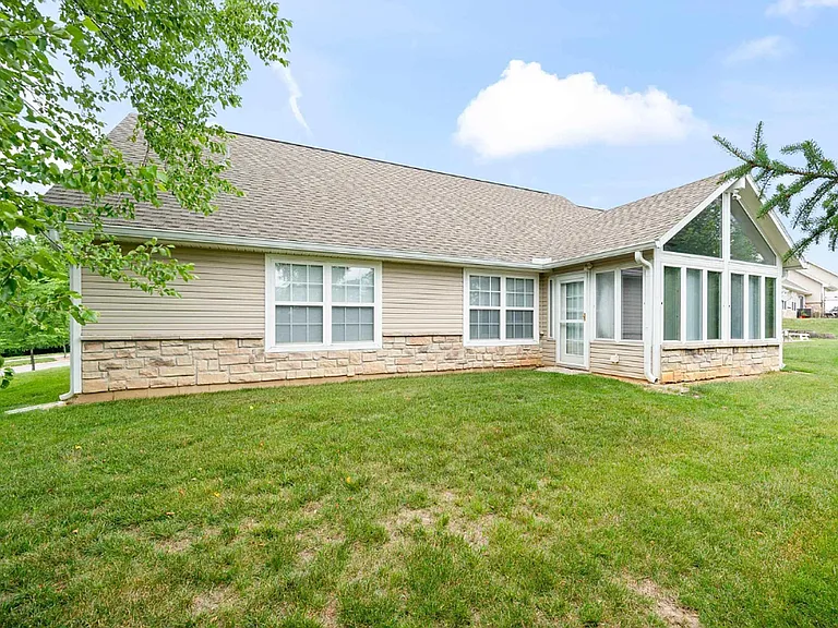 2097 W Arbor Ridge Way — Photo 4
