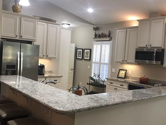 5th image of 5808 Sword Fern Way