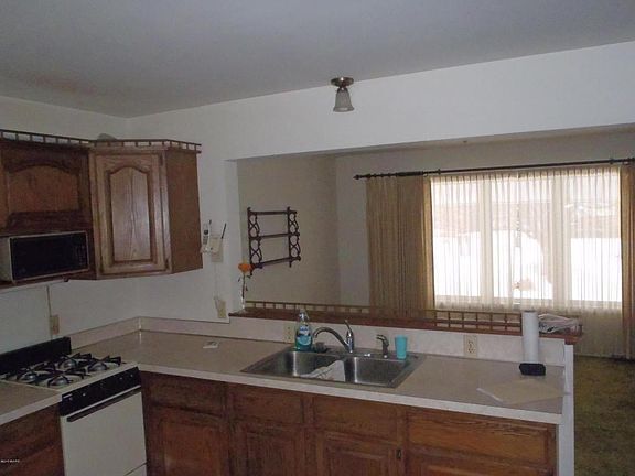 5th image of 314 Lesada Ave