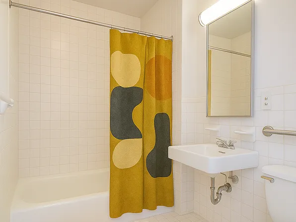 157 Broome Street image 9 of 9