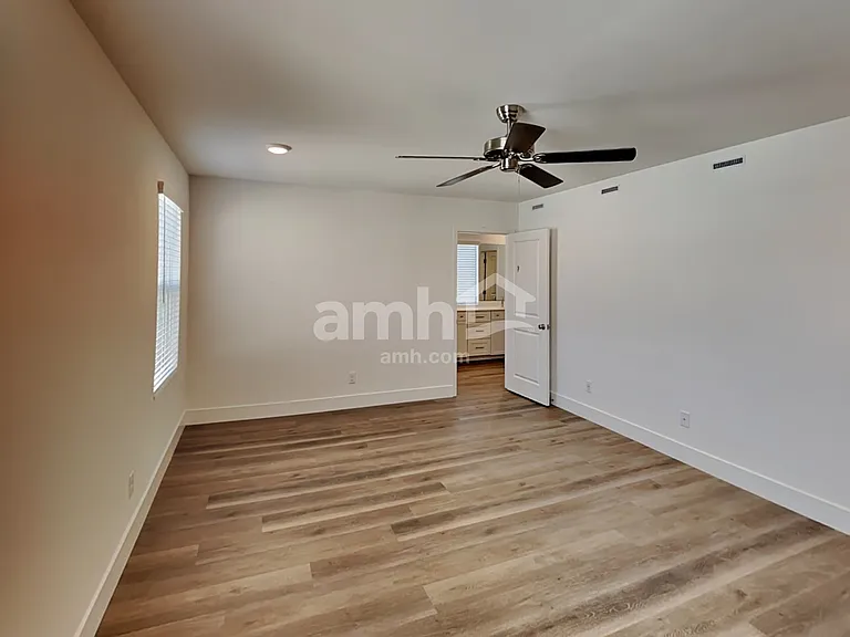 4255 Halo Hollyhock St — Photo 8