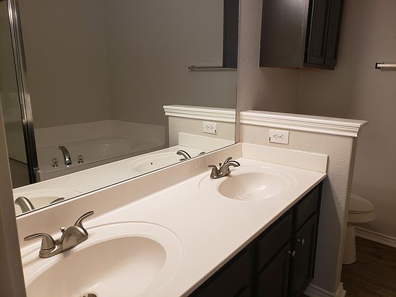 3rd image of 3222 Ticonderoga Dr