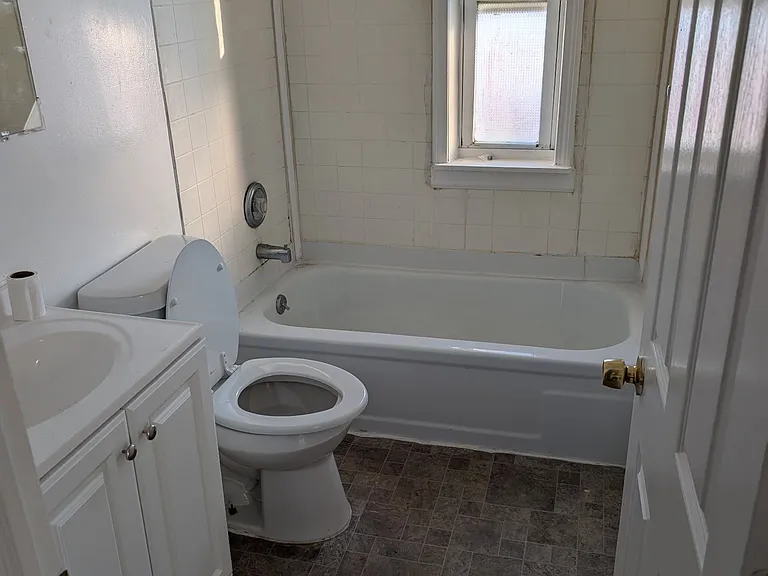 739 Harriet Ave #1-2 — Photo 2