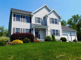 58 Sandy Ln, Selkirk, NY 12158