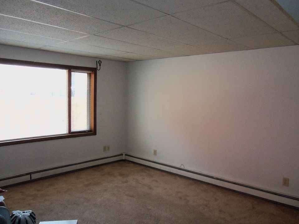 1st image of 4845 Villanova Dr
