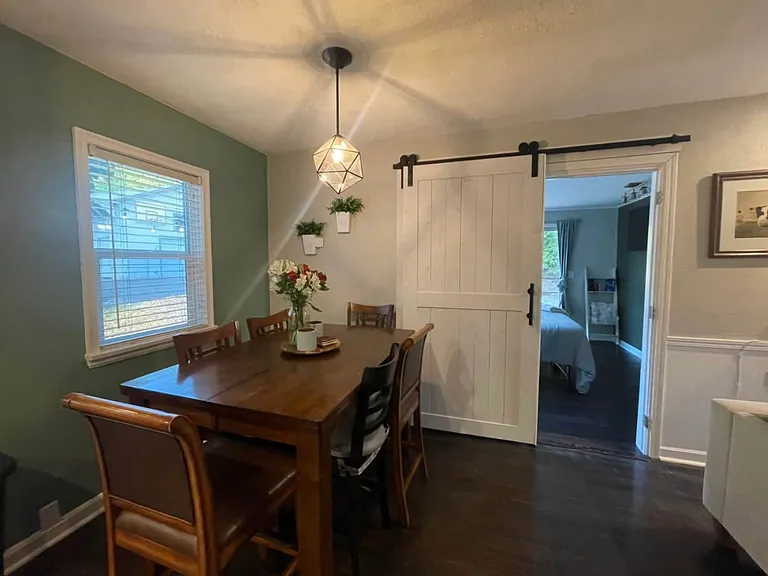 10211 E Valleyway Ave — Photo 5