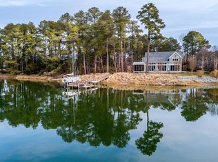 110 Compass Dr, Heathsville, VA 22473