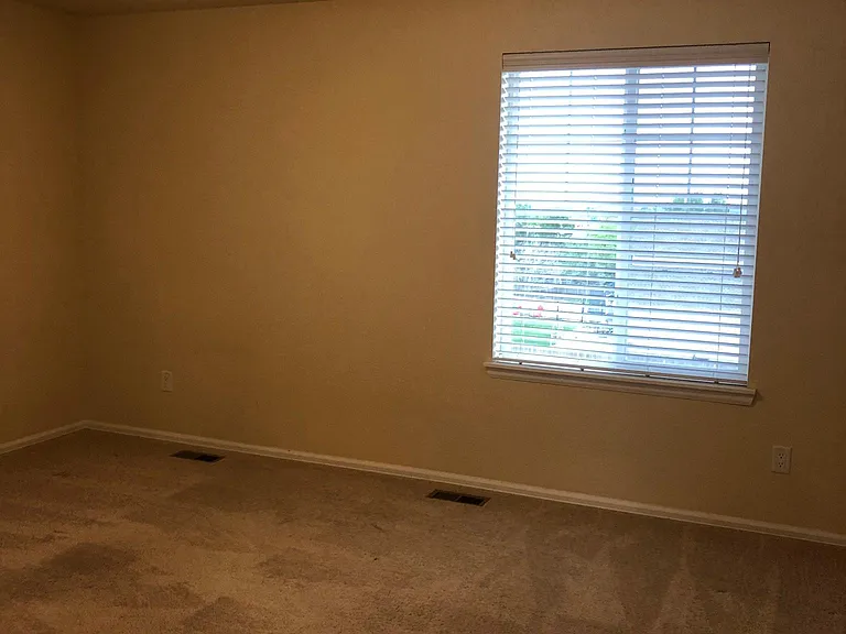 5412 E 140th Pl — Photo 35
