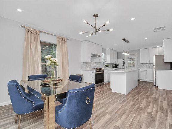 5th image of 3805 Southmore Blvd