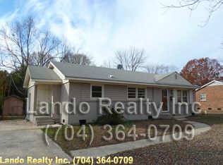 2237 Birchcrest Dr, Charlotte, NC 28205