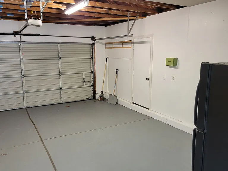 1272 Skylark St — Photo 32