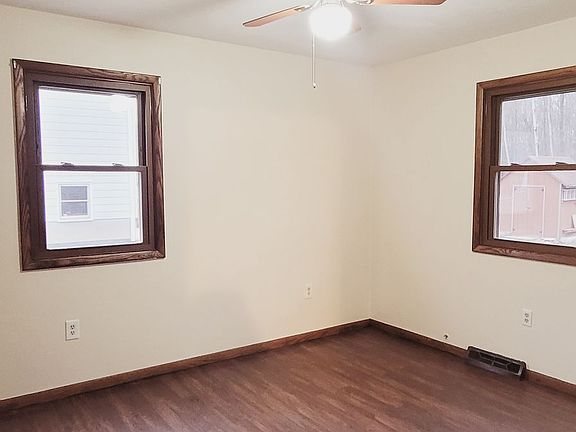 2nd image of 8578 Kirsch Rd