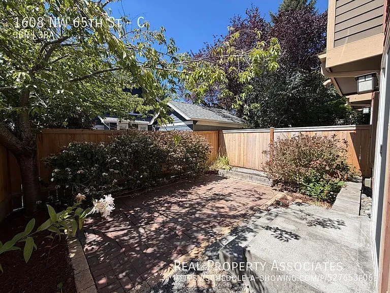1608 NW 65th St #C — Photo 20