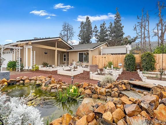 5th image of 801 Ladysmith Dr